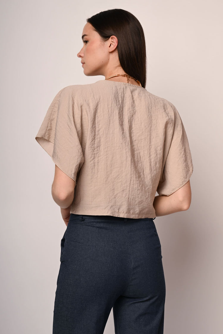 Blusa con nodo