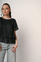 Top doppiato in georgette con strass