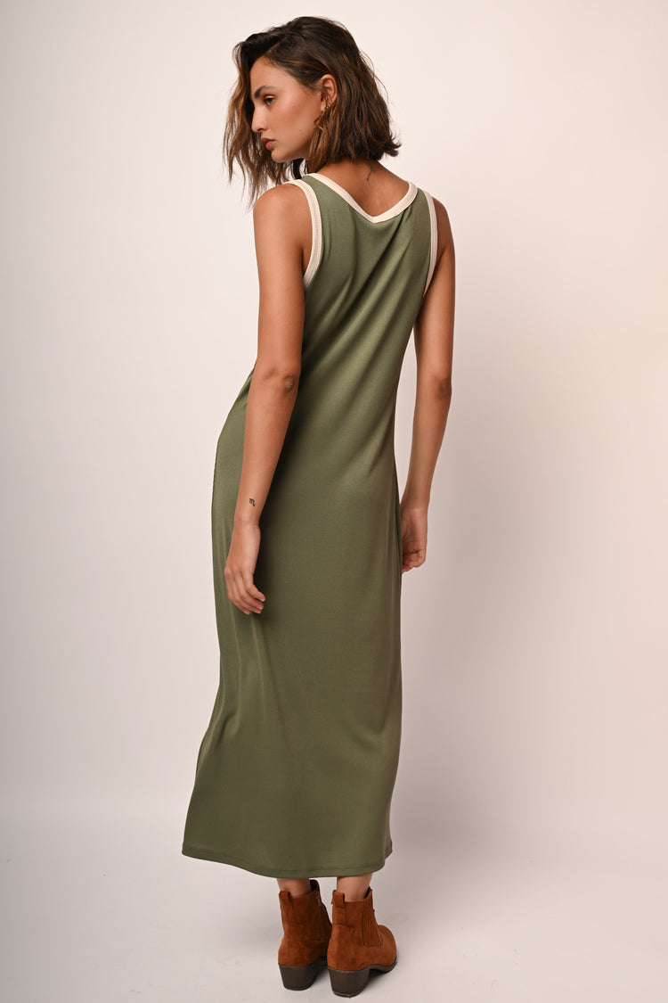 Abito midi in maglia a costine