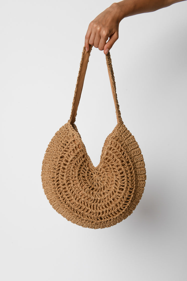 Borsa in paglia arrotondata