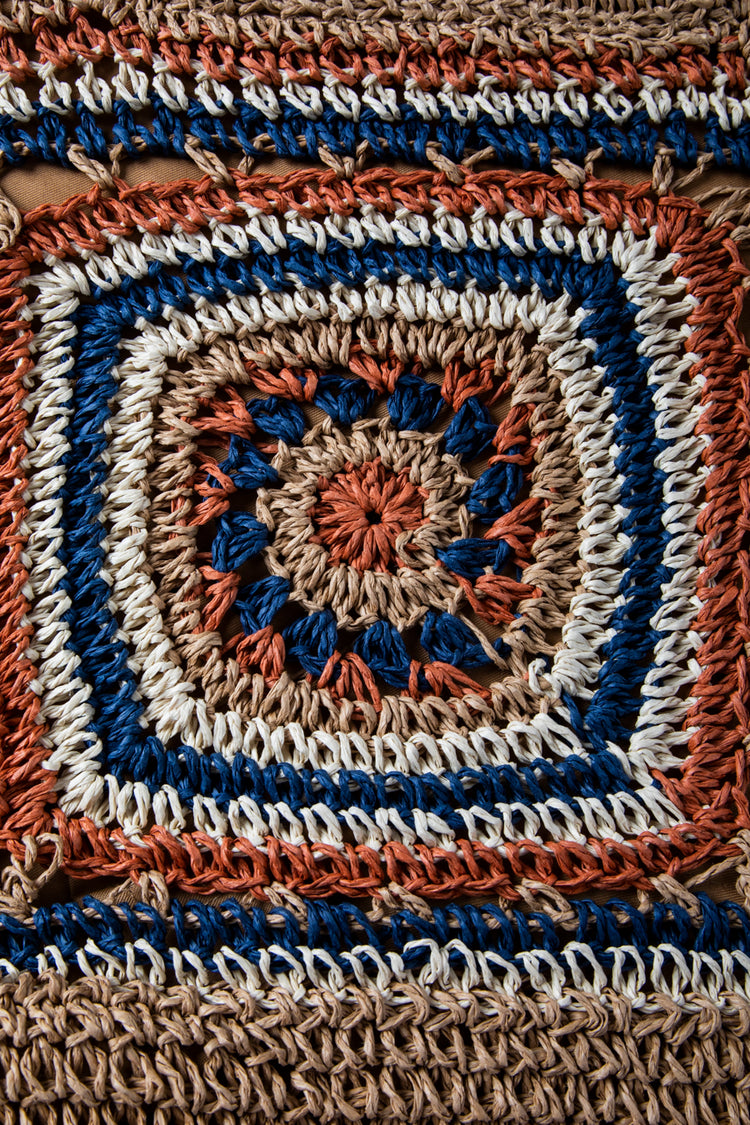 Borsa in paglia con motivo geometrico