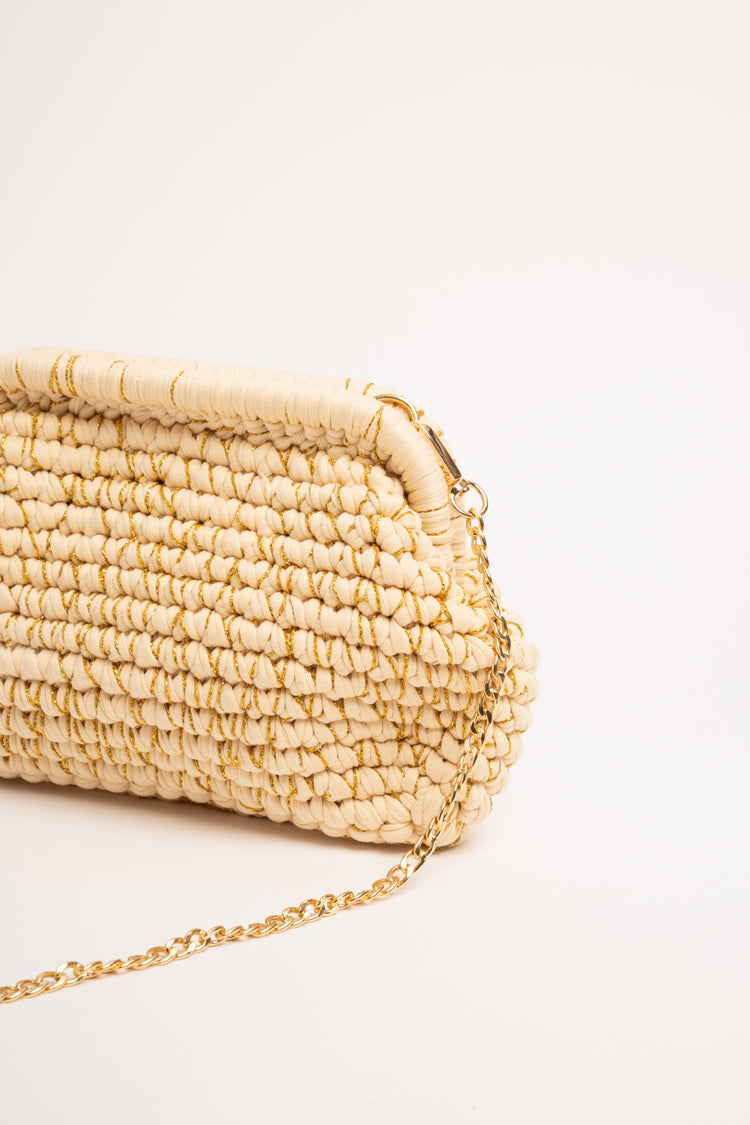 Clutch in tessuto intrecciato beige e fili lurex