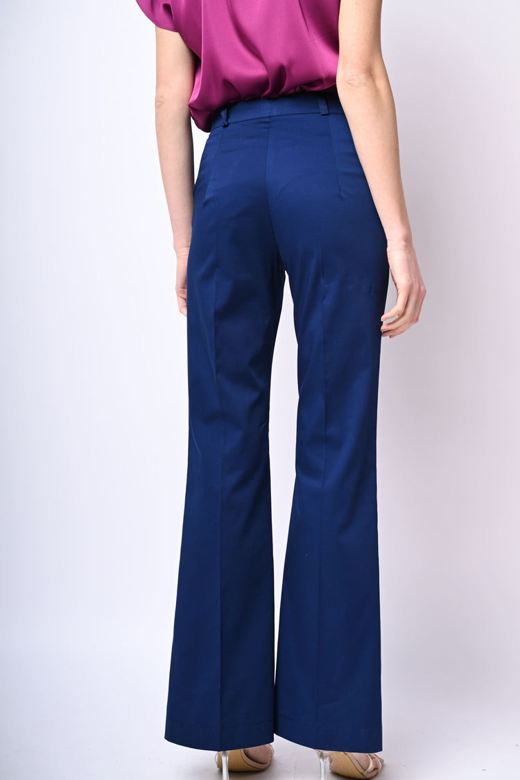 Pantaloni in cotone a zampa