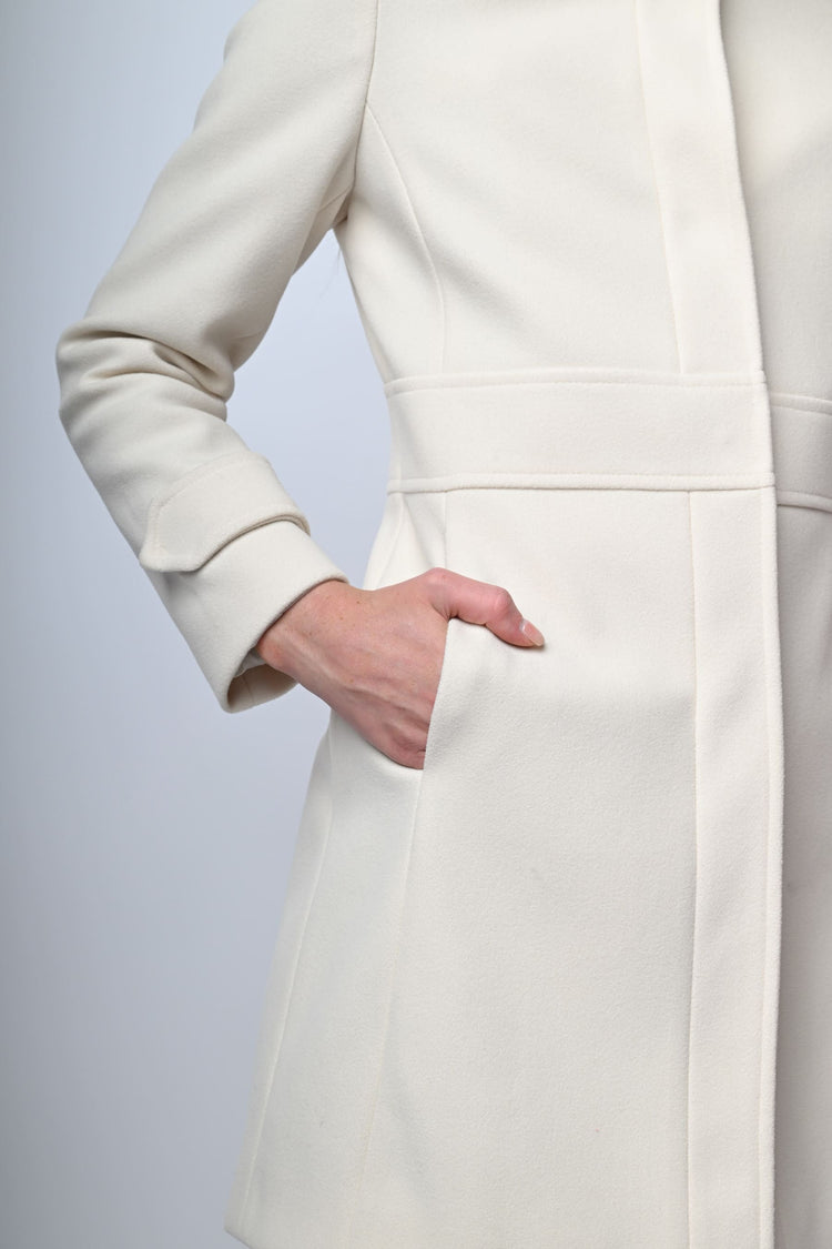 Cappotto con colletto alla coreana
