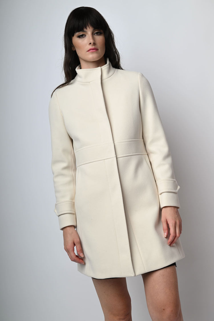 Cappotto con colletto alla coreana
