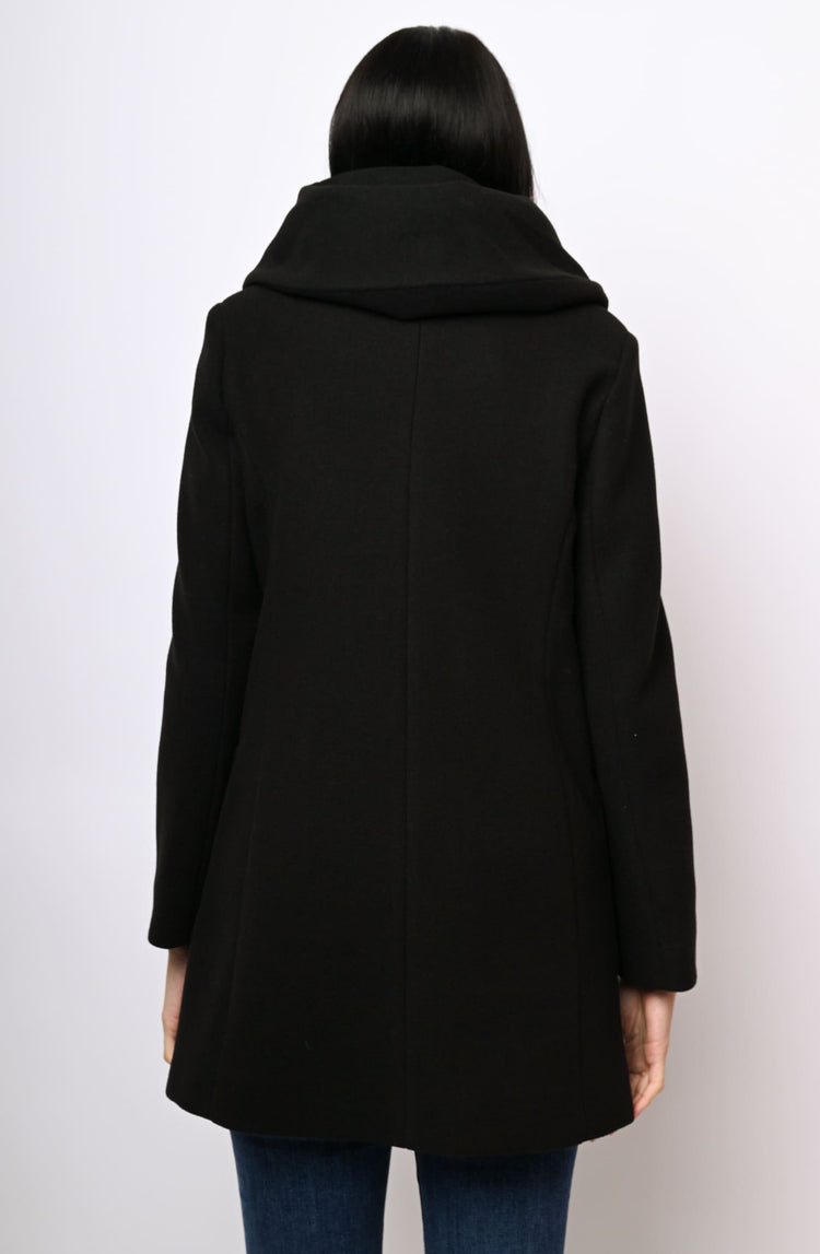 Cappotto con cappuccio e zip