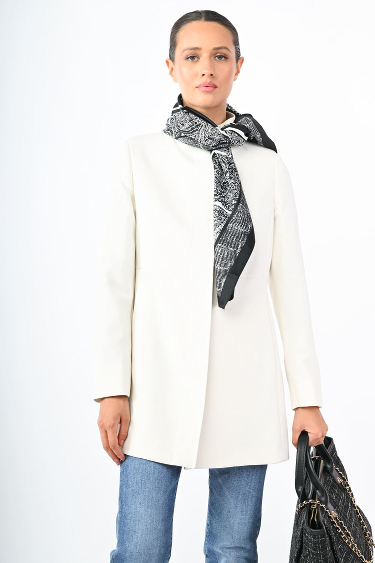 Cappotto con colletto alla coreana