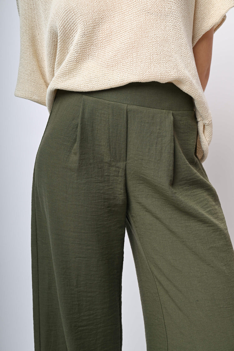 Pantaloni palazzo con pieghe