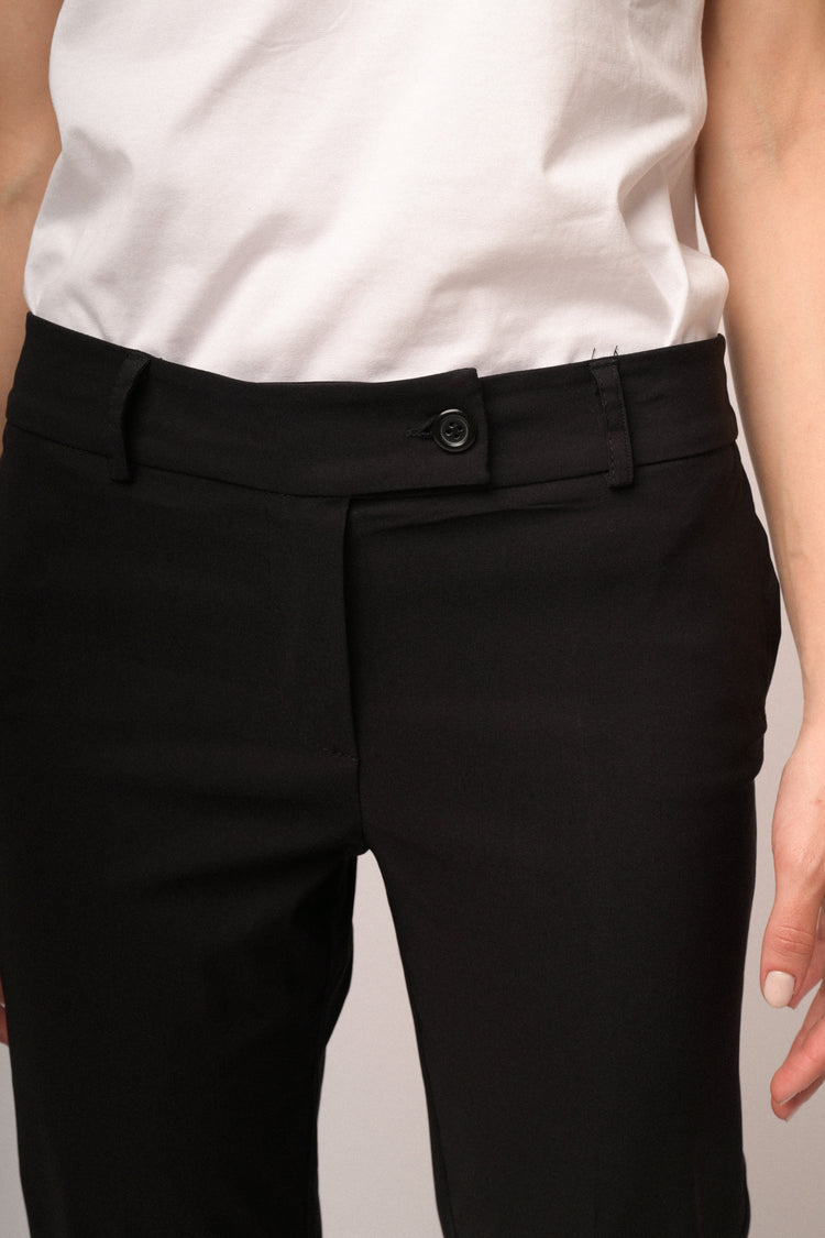 Pantaloni neri slim-fit misto viscosa