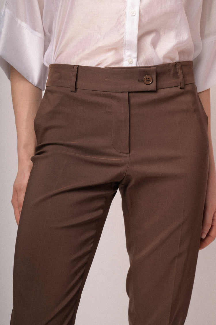 Pantaloni slim-fit misto viscosa