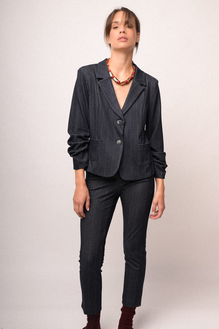 Pantaloni slim-fit con motivo gessato blu