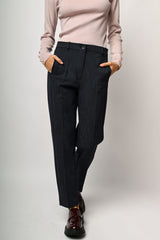 Pantaloni a gamba dritta