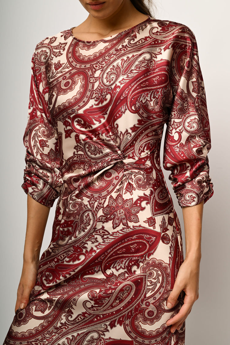 Abito midi in raso a stampa paisley