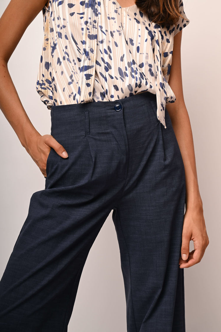 Pantaloni palazzo con pinces