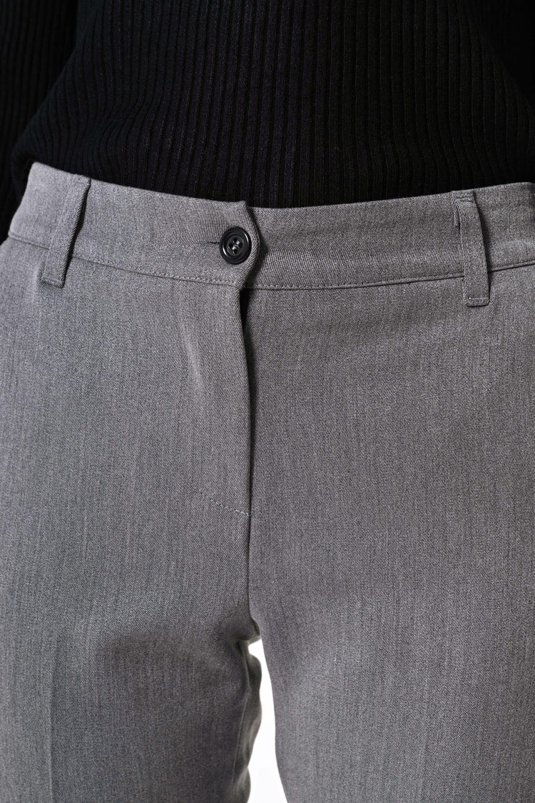 Pantaloni slim-fit