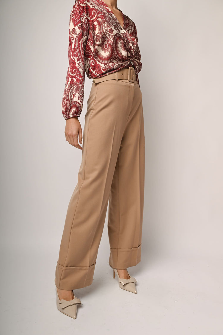Pantaloni palazzo con cintura