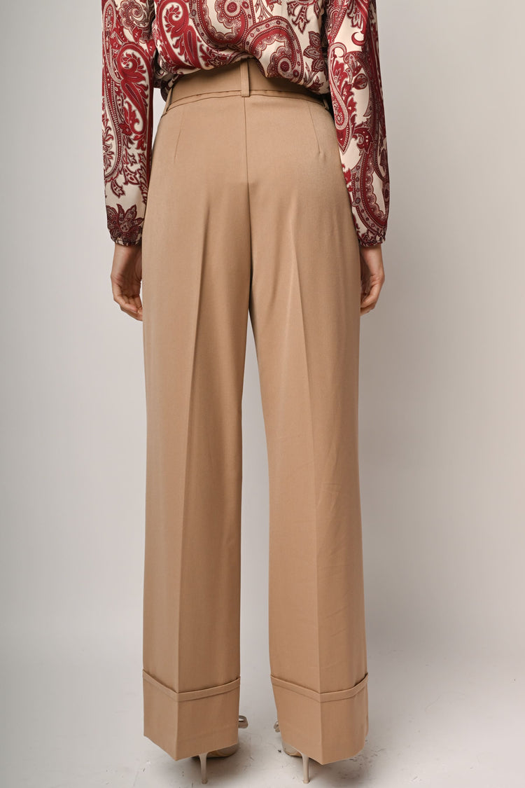 Pantaloni palazzo con cintura