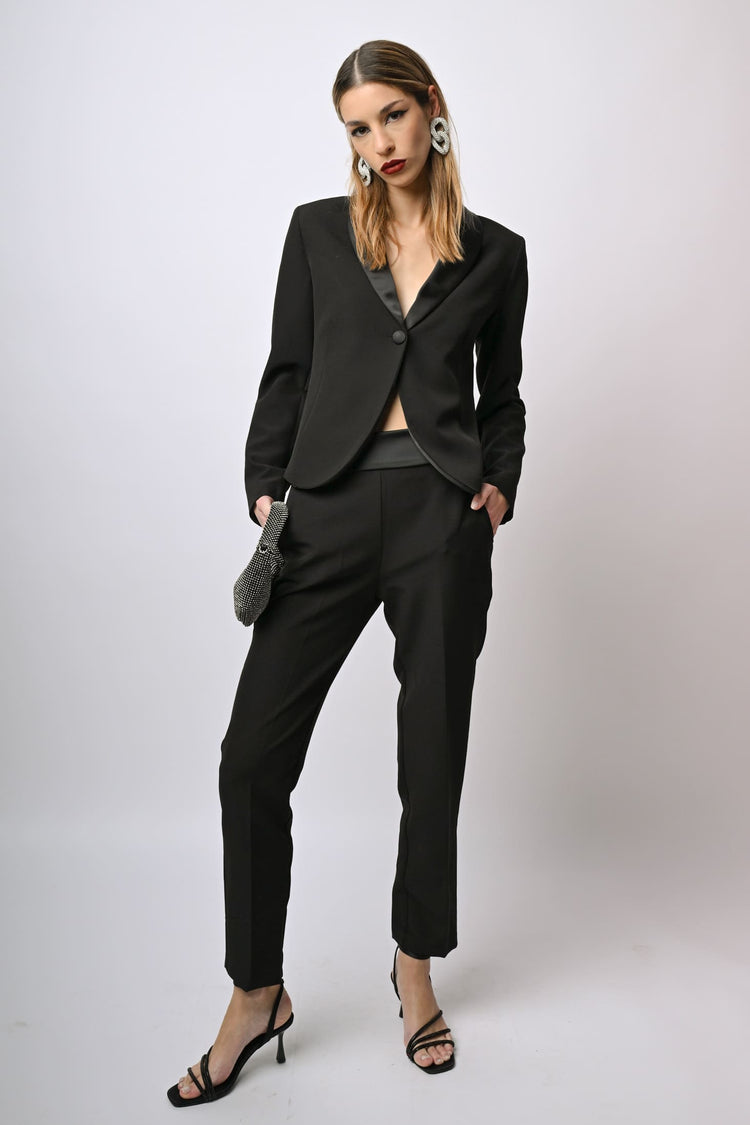 Pantaloni con fascia in raso