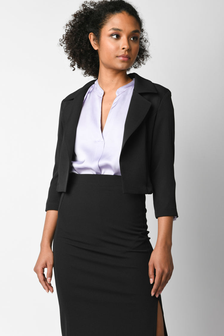Blazer crop con revers classici