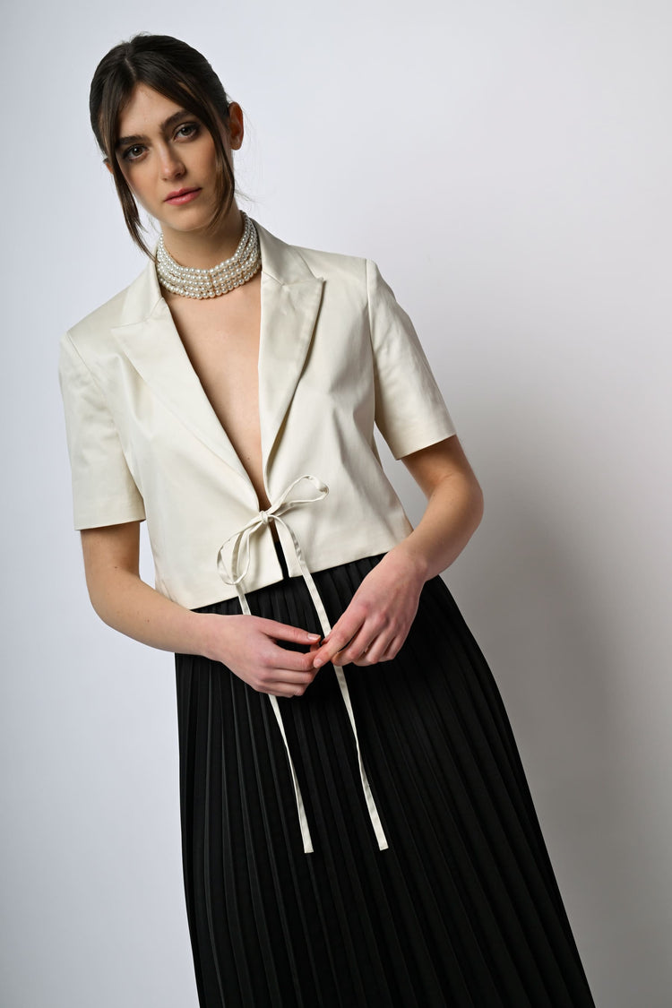 Bolero in raso con laccetti