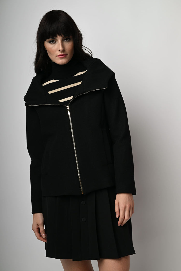 Cappotto corto con zip e cappuccio