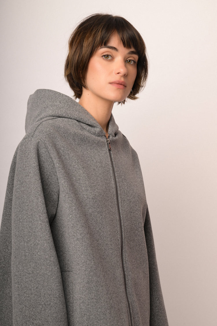 Cappotto corto con zip e cappuccio grigio