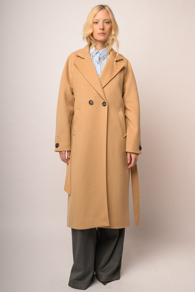 Cappotto lungo con cintura