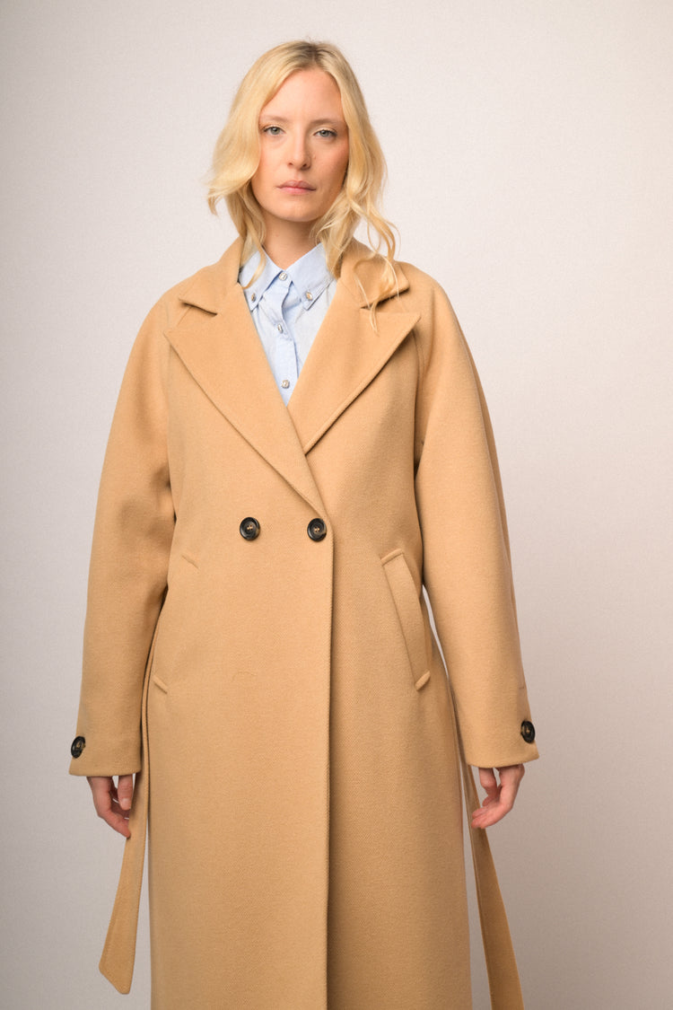 Cappotto lungo con cintura