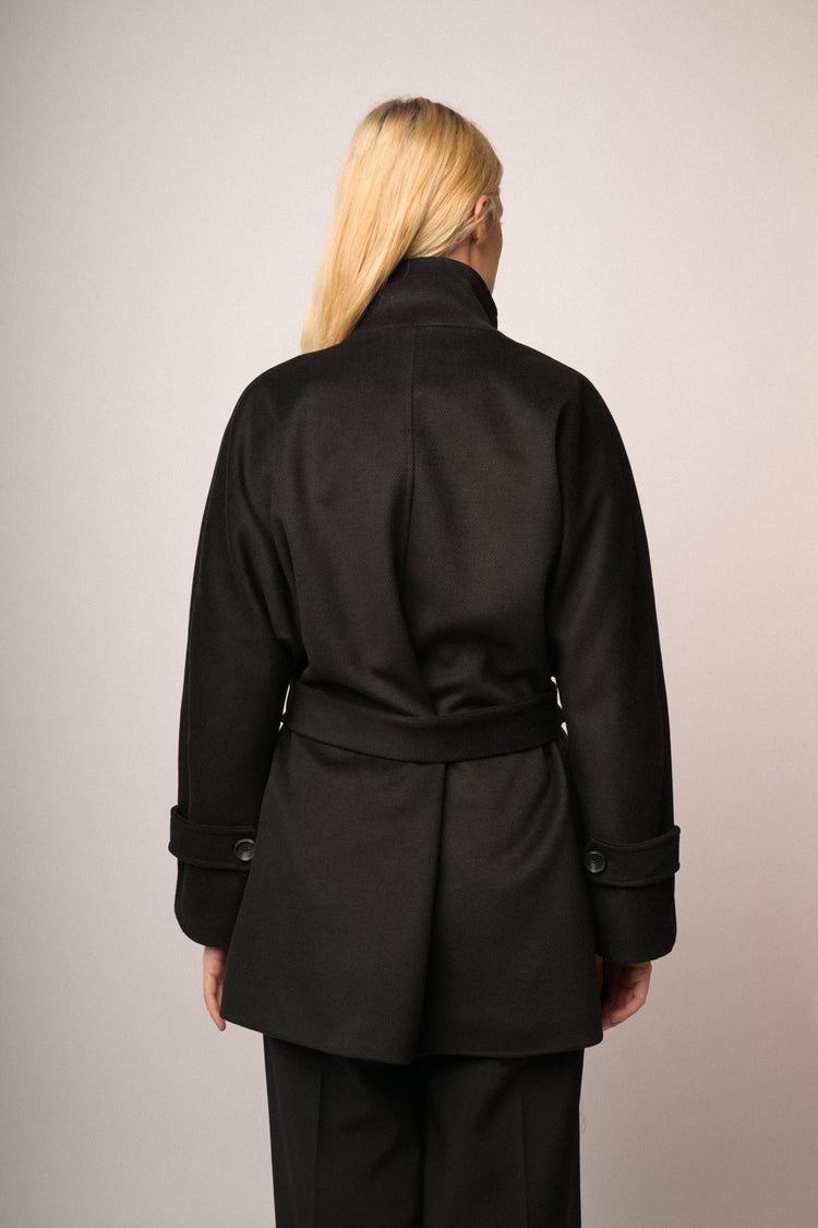 Cappotto lungo con cintura
