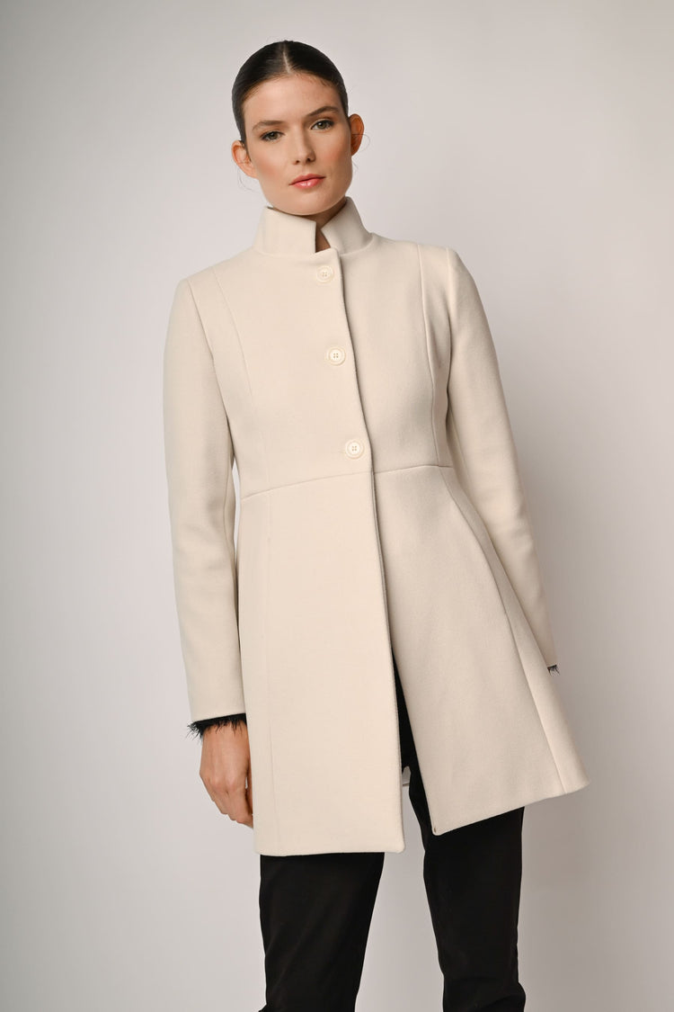 Cappotto con colletto alla coreana