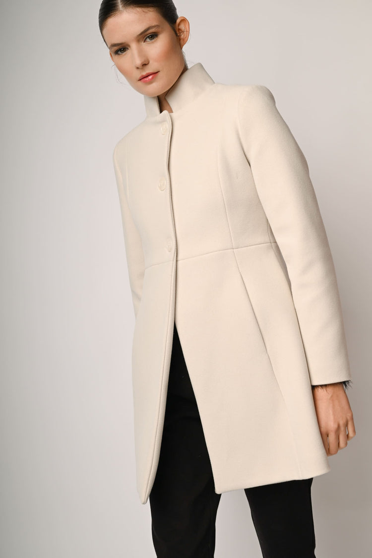 Cappotto con colletto alla coreana
