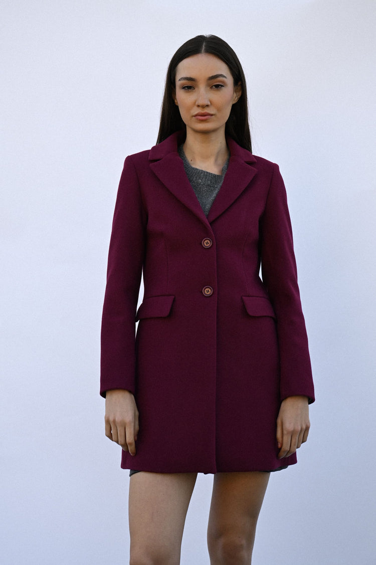 Cappotto monopetto con bottoni gioiello