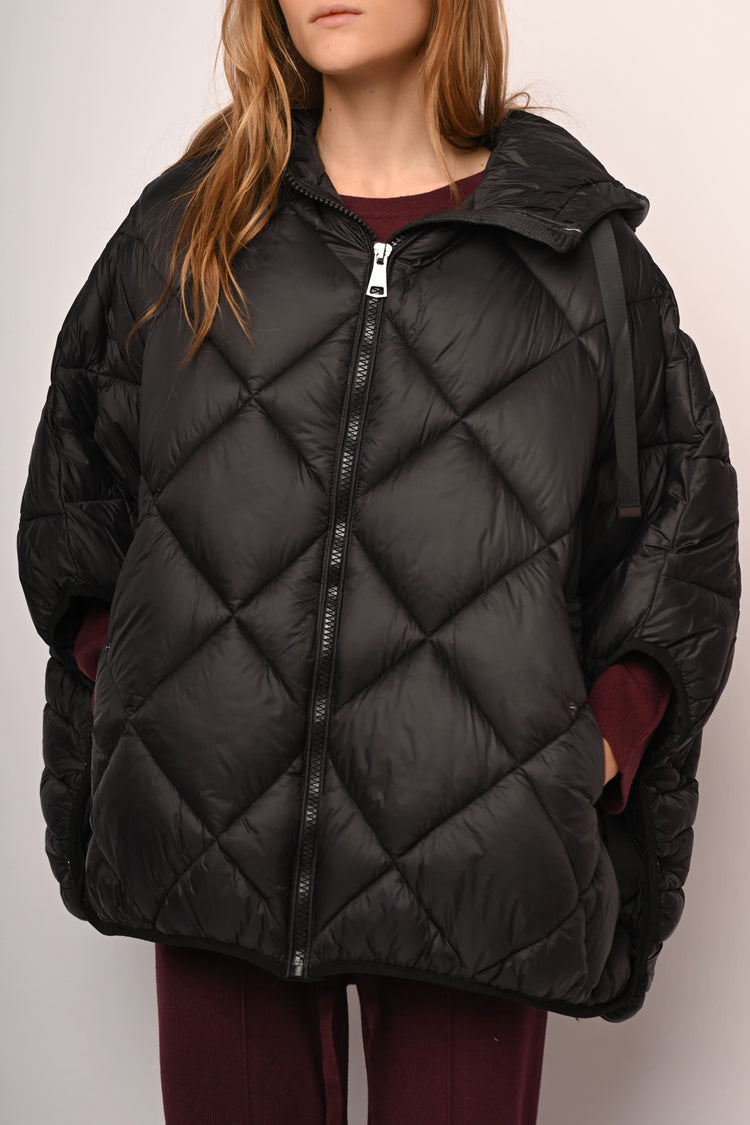 Piumino oversize a cappa