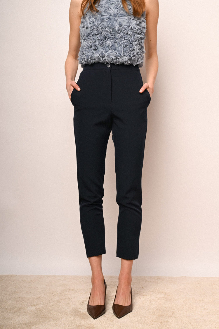 Pantaloni basic slim-fit