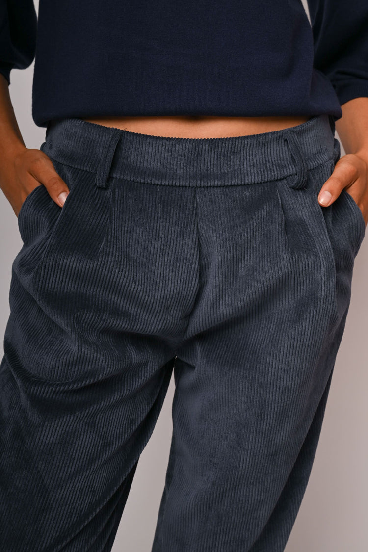 Pantaloni baggy in velluto a coste