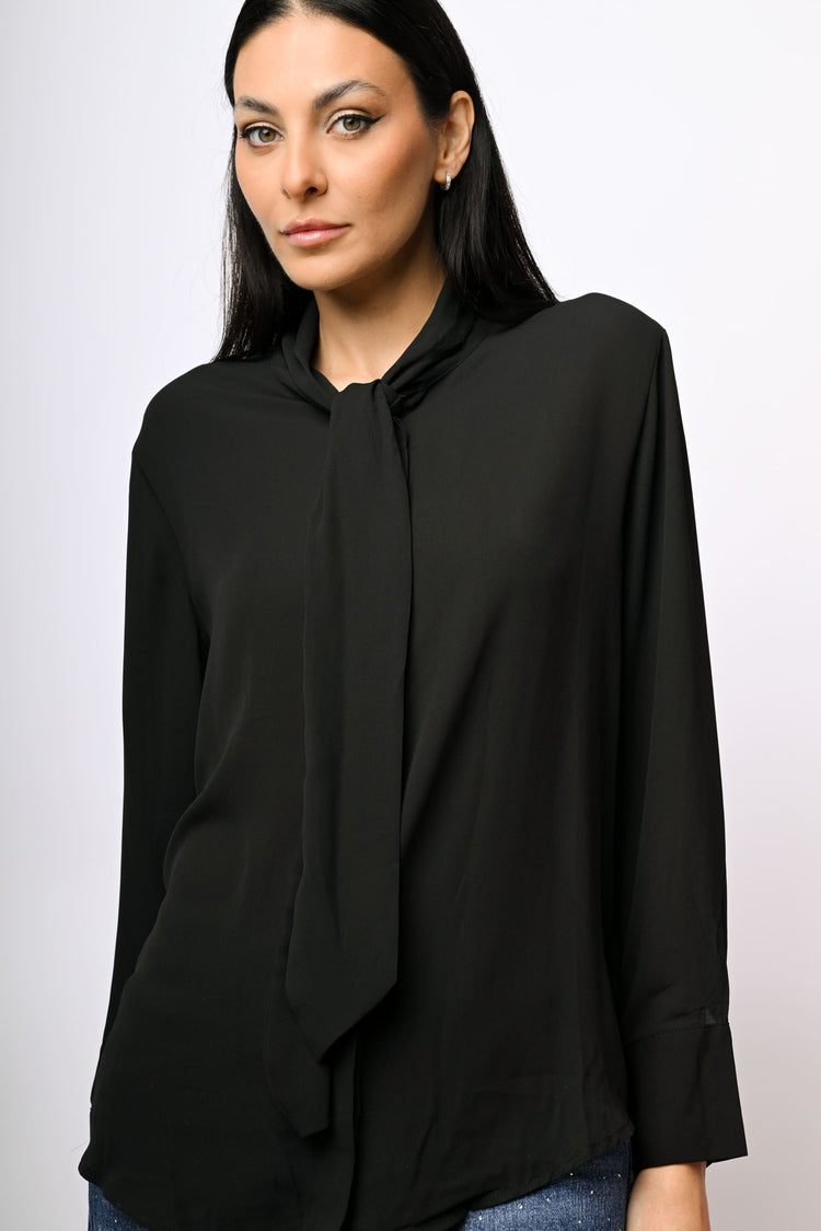 Camicia con fiocco