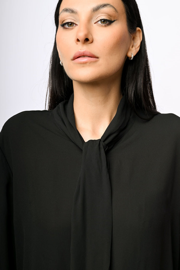 Camicia con fiocco