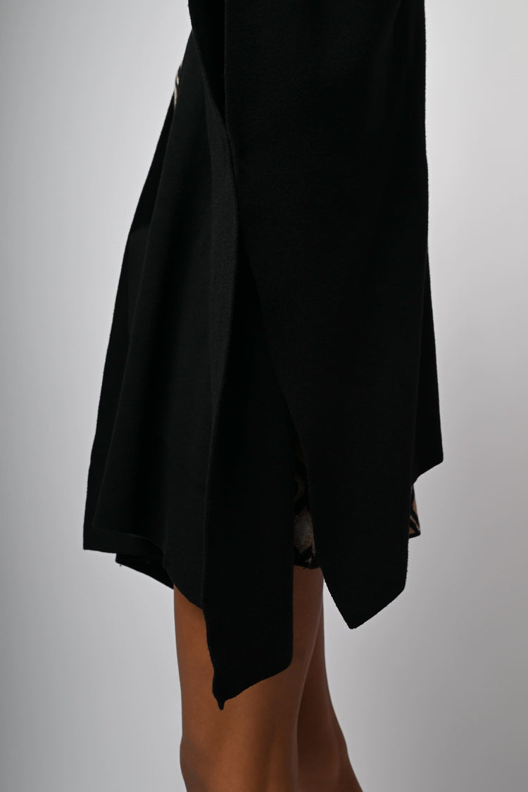 Soprabito-poncho in maglia