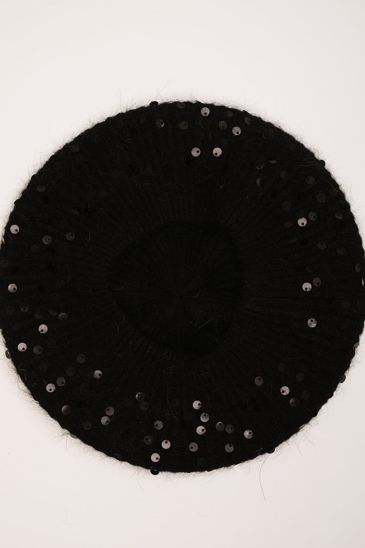 Basco nero con paillettes
