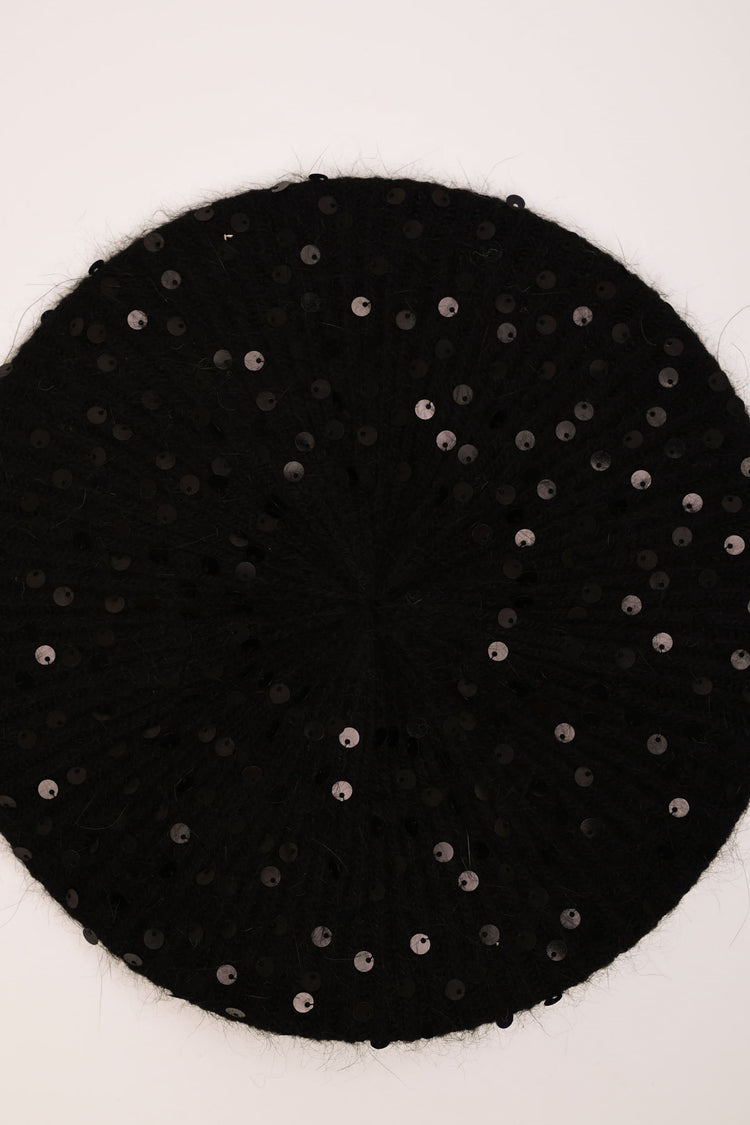 Basco nero con paillettes