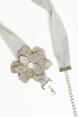 Cintura in tessuto argento con fiore-gioiello