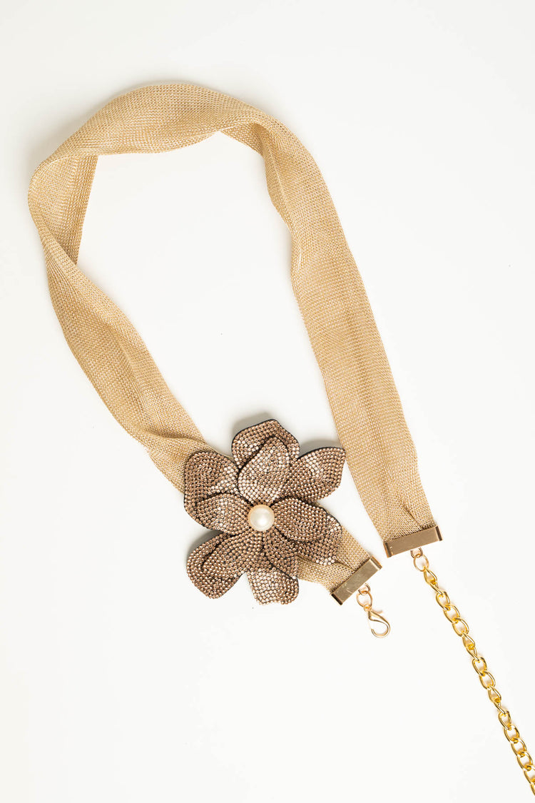 Cintura in tessuto oro con fiore-gioiello