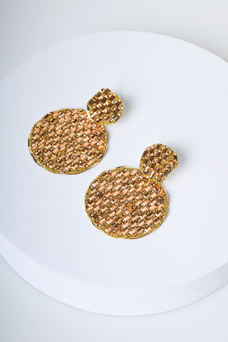 Orecchini a cerchi piatti con strass