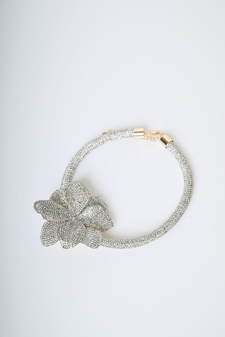 Collana rigida in strass con fiore