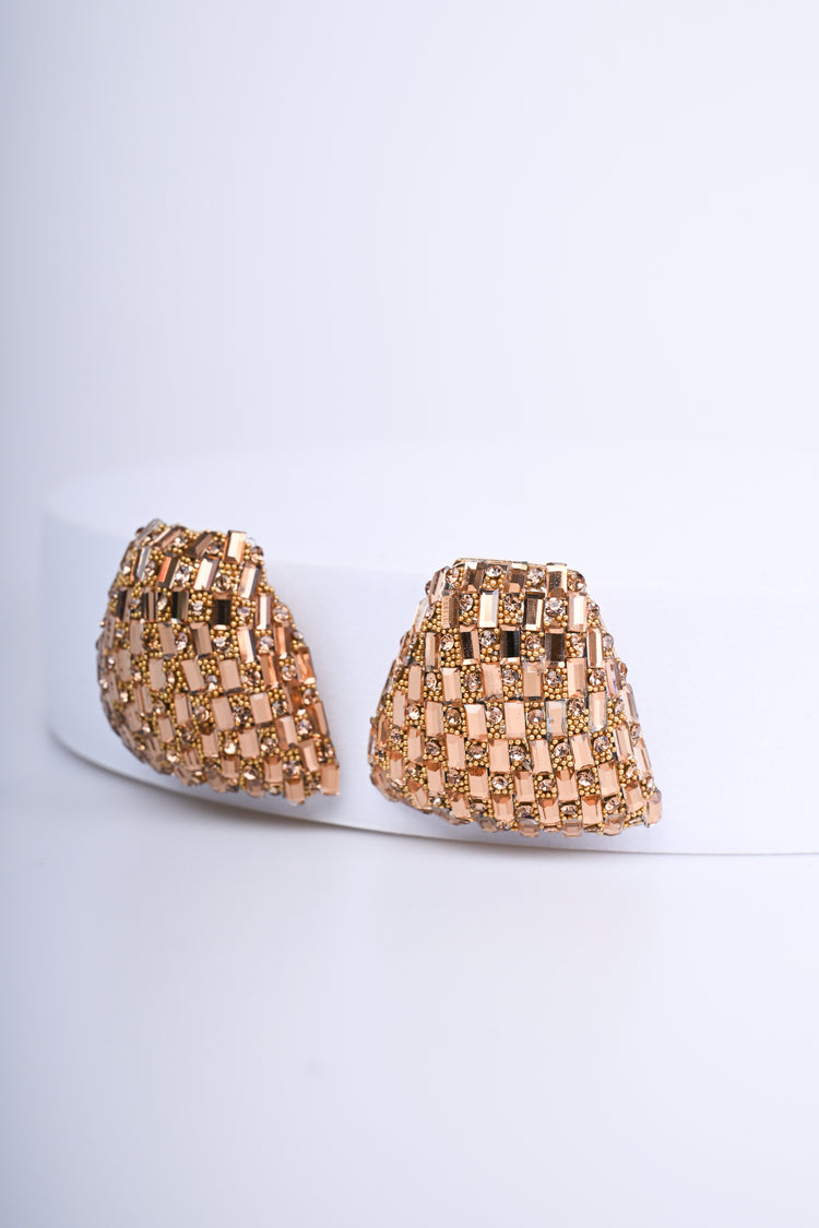 Orecchini geometrici con perline