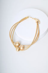 Collana a tre fili con sfere