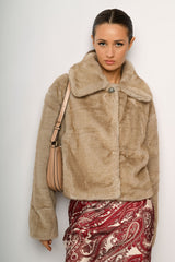 Giacca in faux fur