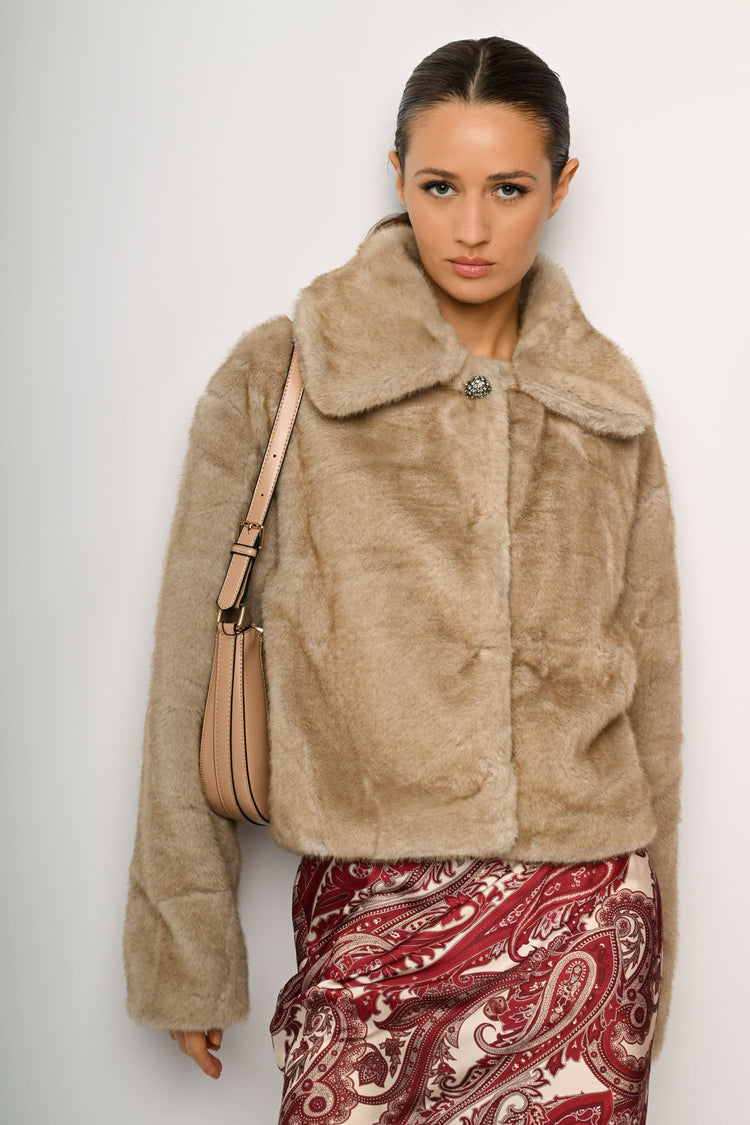 Giacca in faux fur