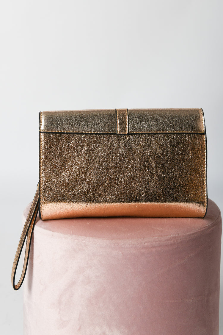 Clutch lamé con nappa