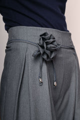 Pantaloni palazzo con fiore 3D